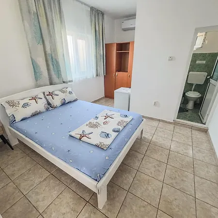 Casa Selena 3*