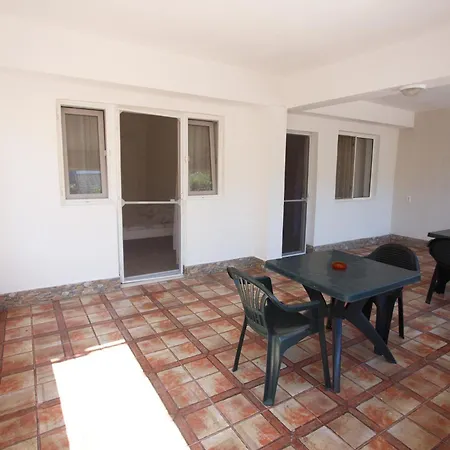 Casa Selena 3* קוסטינסטי