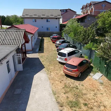 Casa Selena Affittacamere *